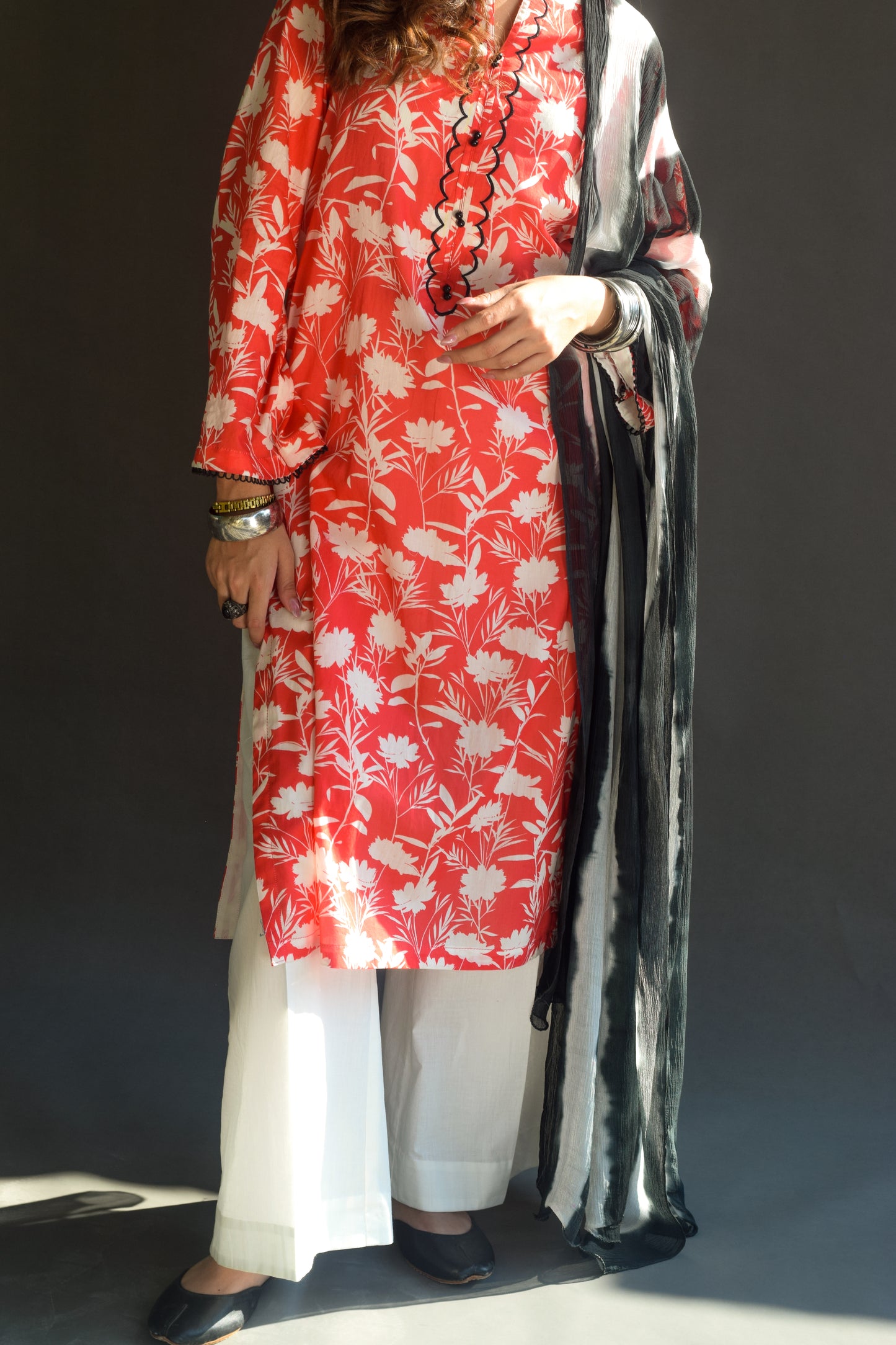 Gulnaar (گلنار)
